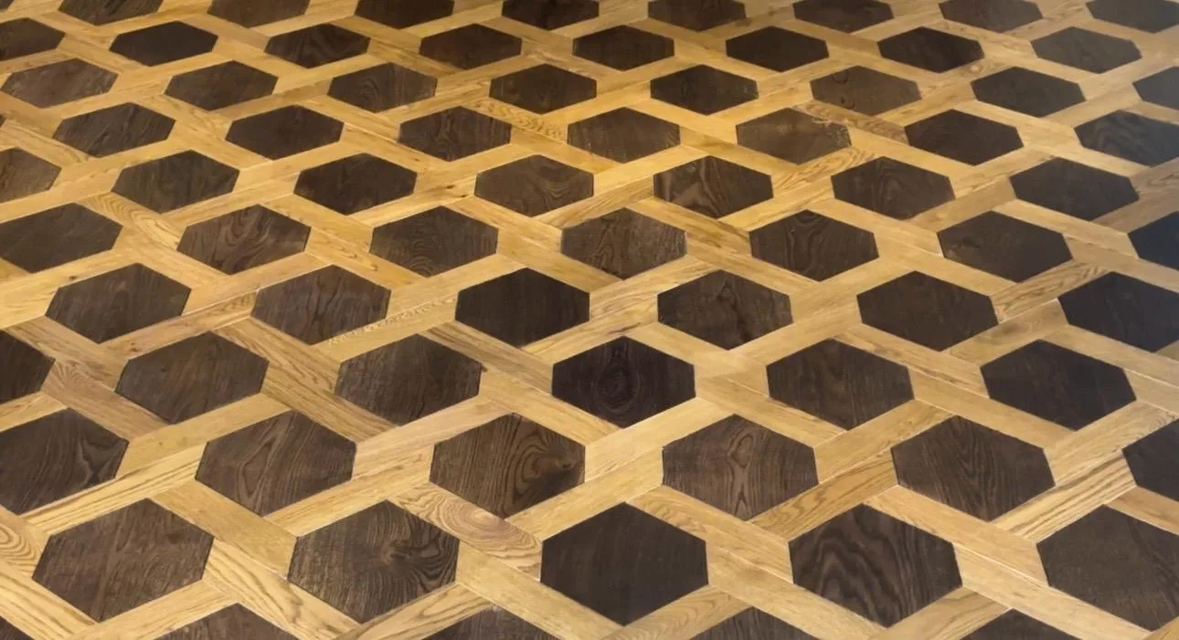 Engendering oak - mansion weave