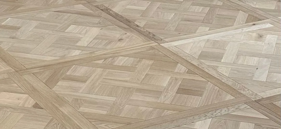 Engineered prime oak - versailles panel